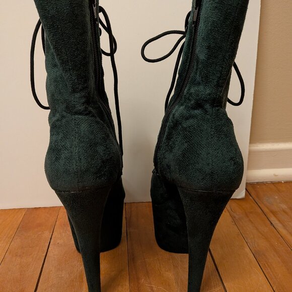 Pleaser Adore 1020 Boots 7 Inch Heel US Size 8 Emerald Green Platform Pole Heels - Picture 4 of 7